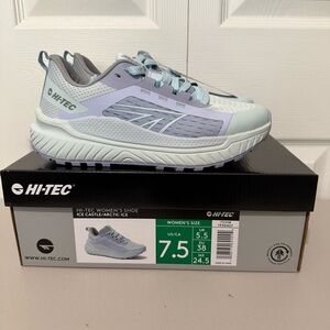 Hi-Tec Sneakers Women's ICE CASTLE Lace-Up Low Top Trail Running Shoes - 7.5